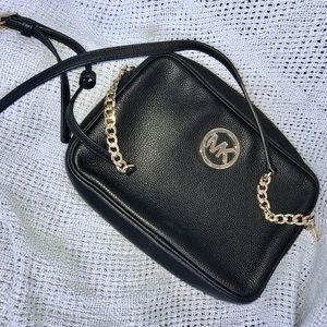 MICHAEL Michael Kors EUC Ginny crossbody (OBO)